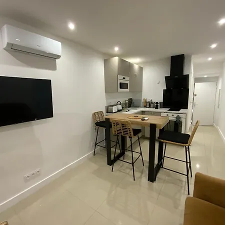 Апартаменты Avec Patio Vielle *