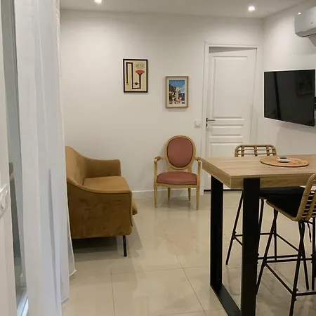 Апартаменты Avec Patio Vielle